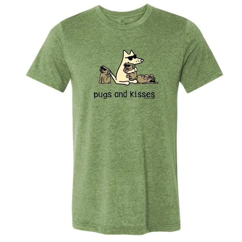 Pugs And Kisses - Lightweight Tee