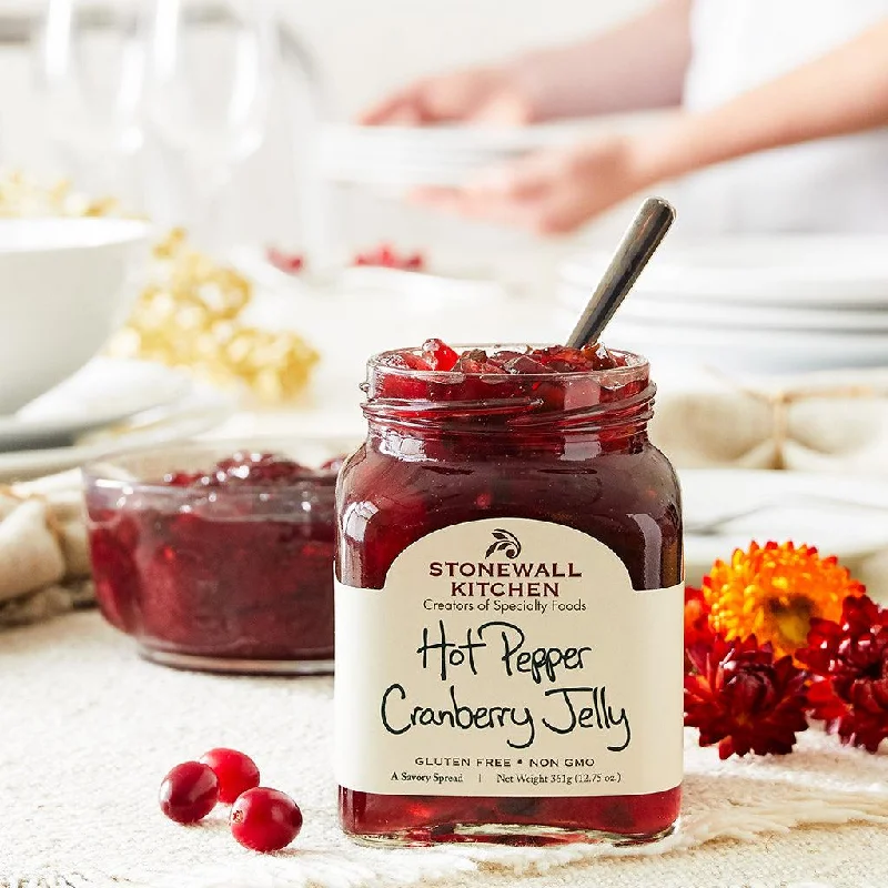 Stonewall Kitchen : Hot Pepper Cranberry Jelly